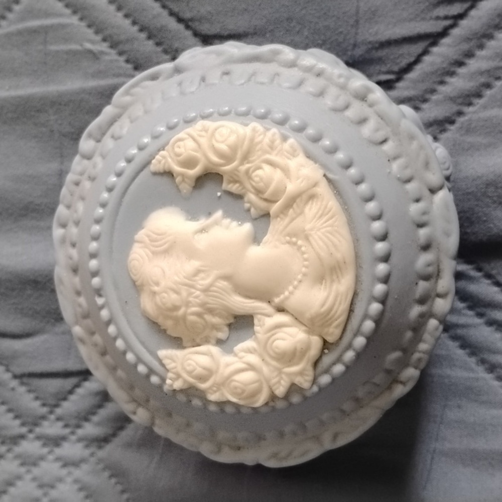 Vintage Jewelry Box